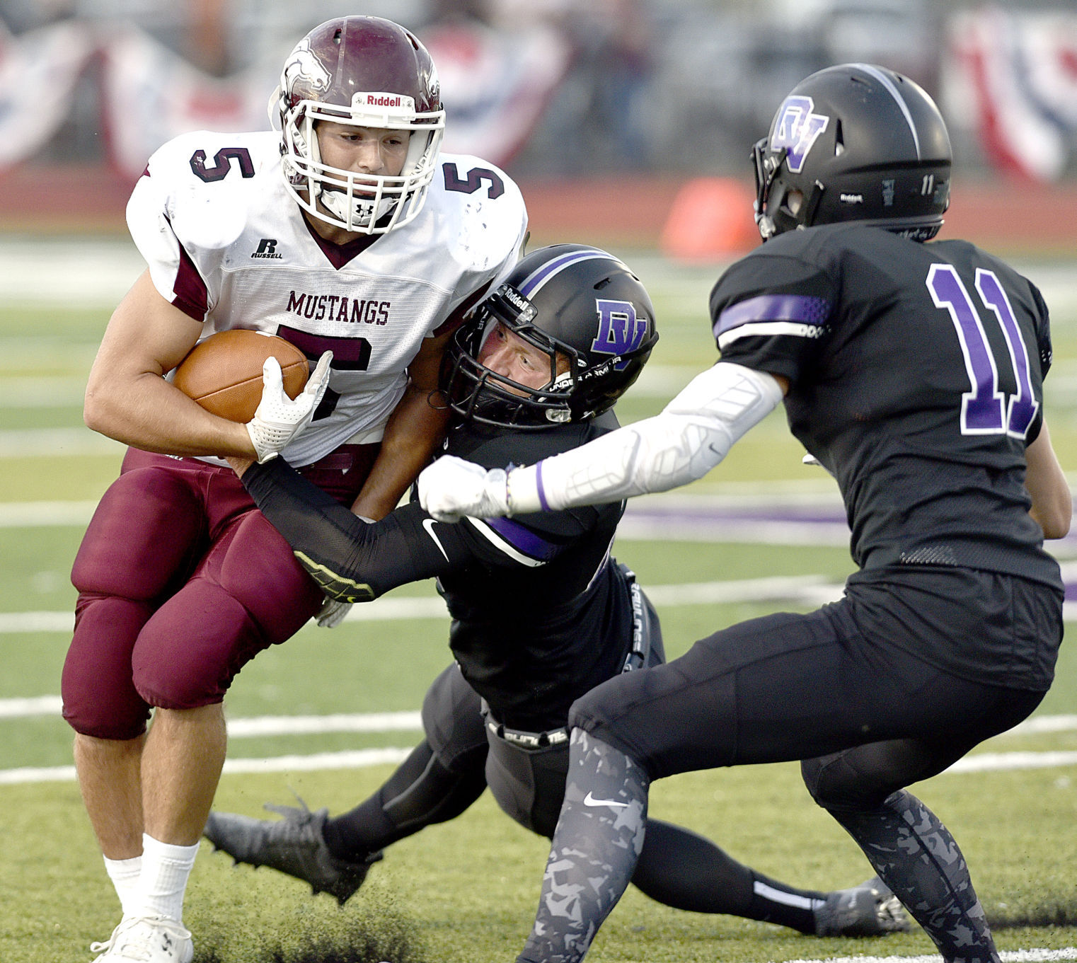 Dakota Valley vs Tri-Valley football